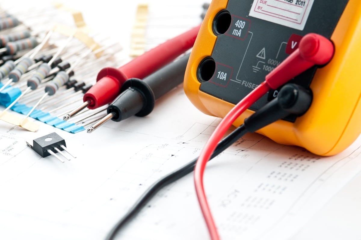 An introduction to DC voltage calibration and test equipment measurement